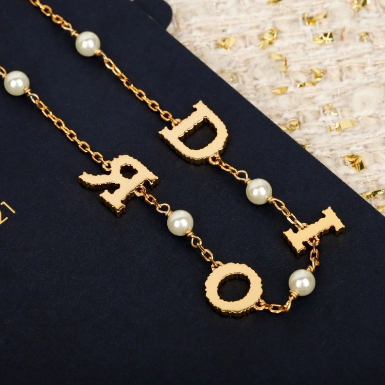 Christian Dxxr Necklaces Resilient 294119