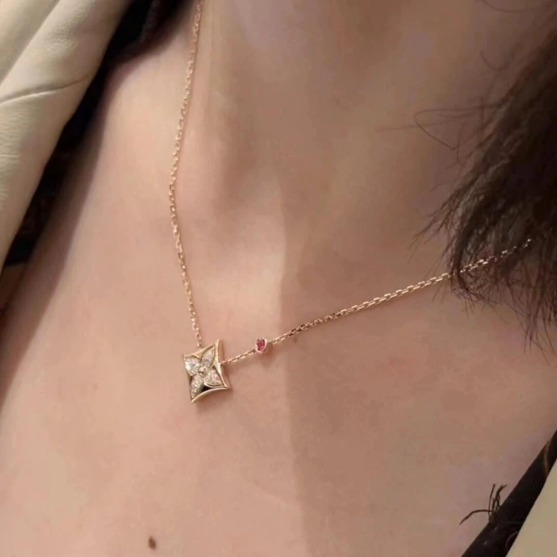 Versatile LX Necklaces 308947