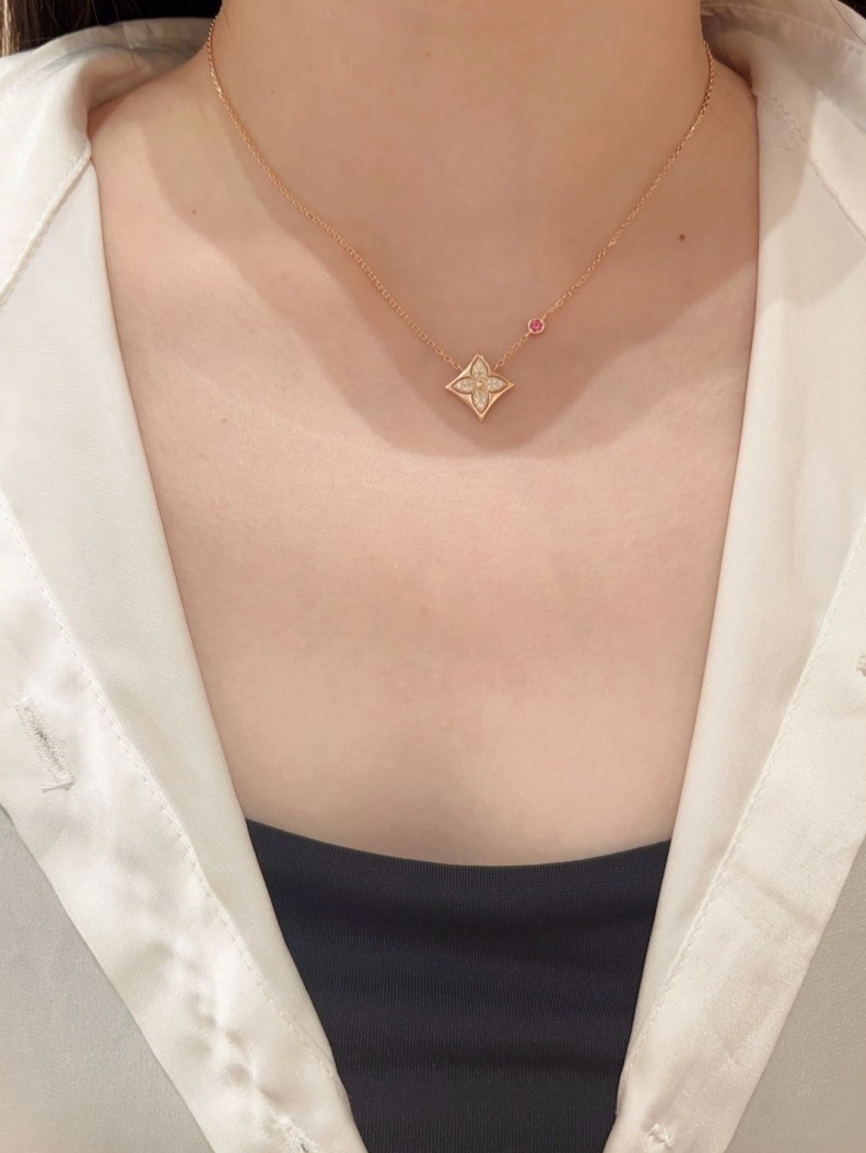 Versatile LX Necklaces 308947