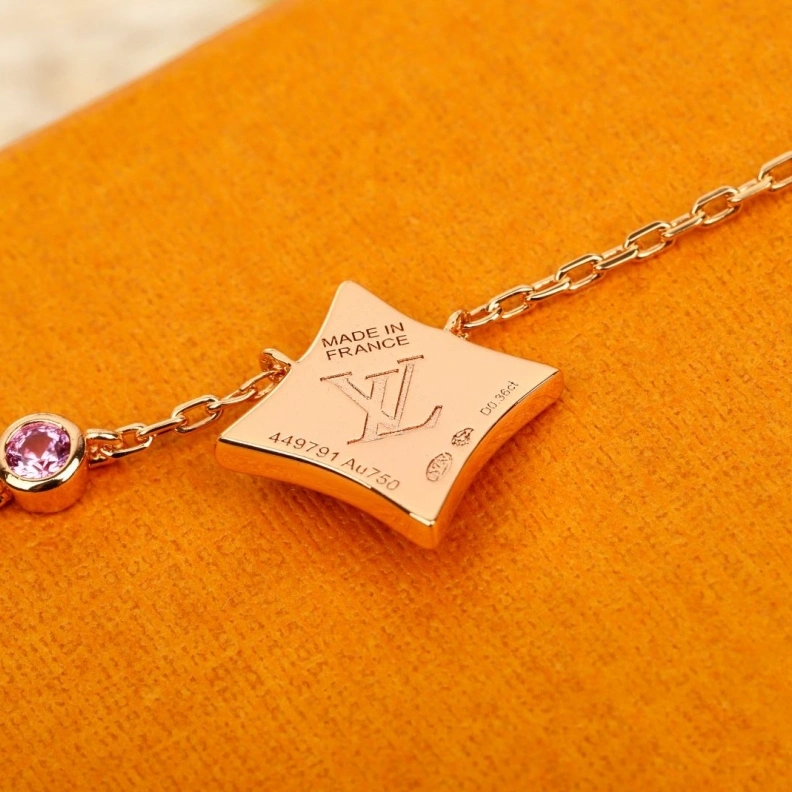 Breathable LX Necklaces 308929