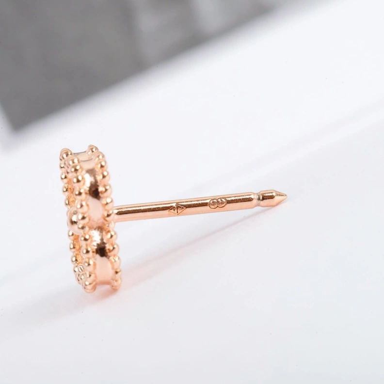 Christian Dxxr Earrings Minimalist 294241