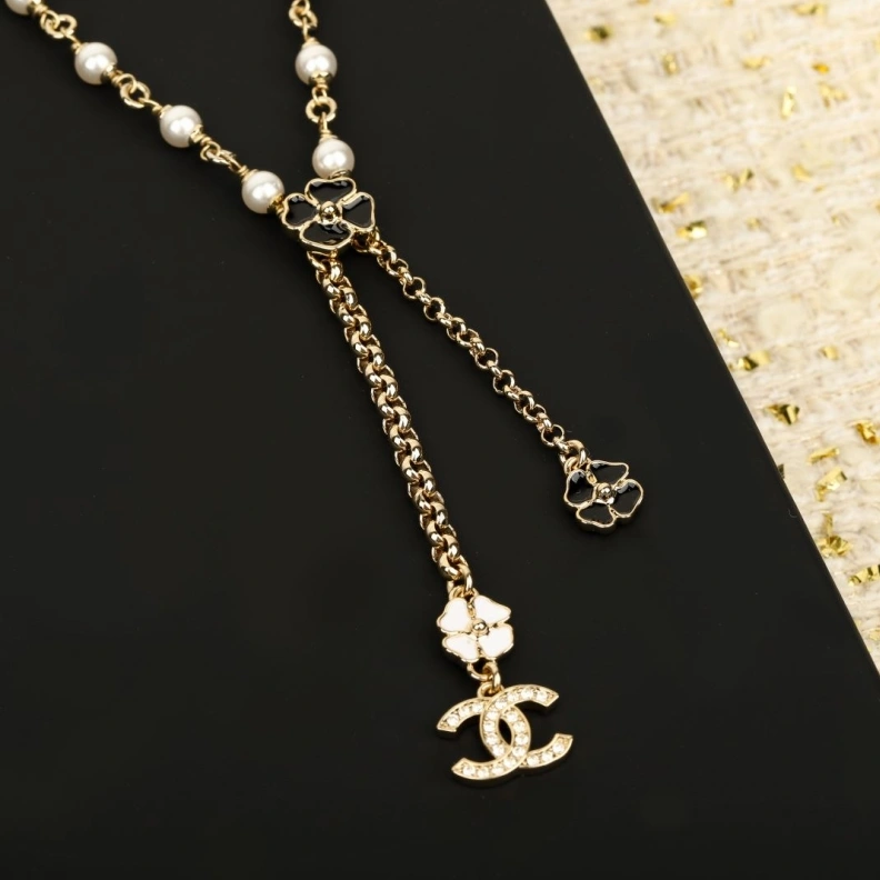 Flexible Chxnxl Necklaces 285528