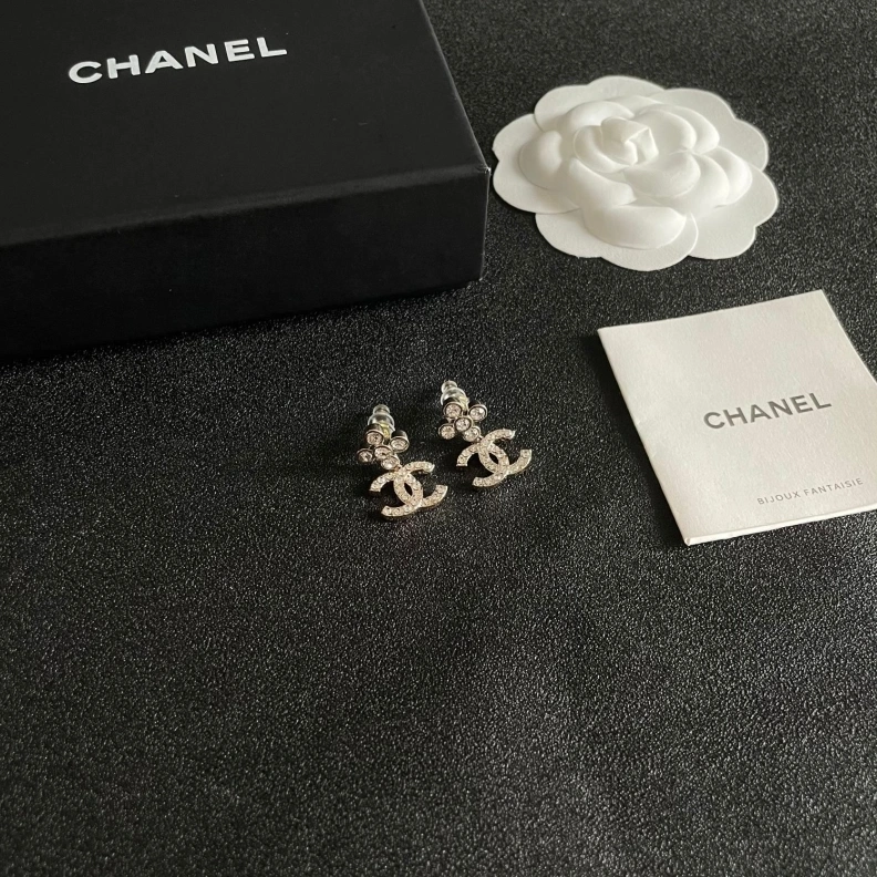 Lightweight Chxnxl Earrings 286208