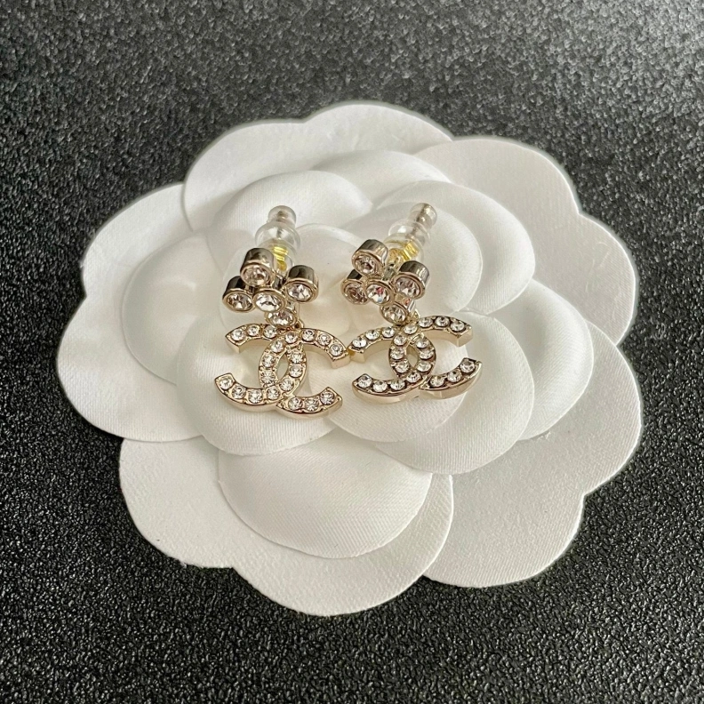 Lightweight Chxnxl Earrings 286208