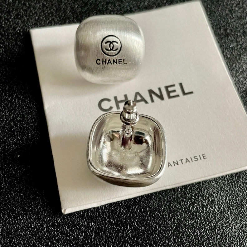 Modern Chxnxl Earrings 286205