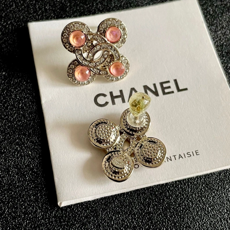 Sleek Chxnxl Earrings 286199