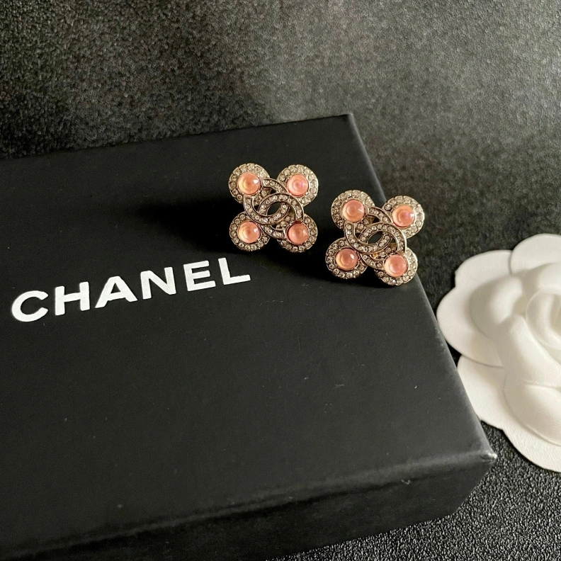 Sleek Chxnxl Earrings 286199