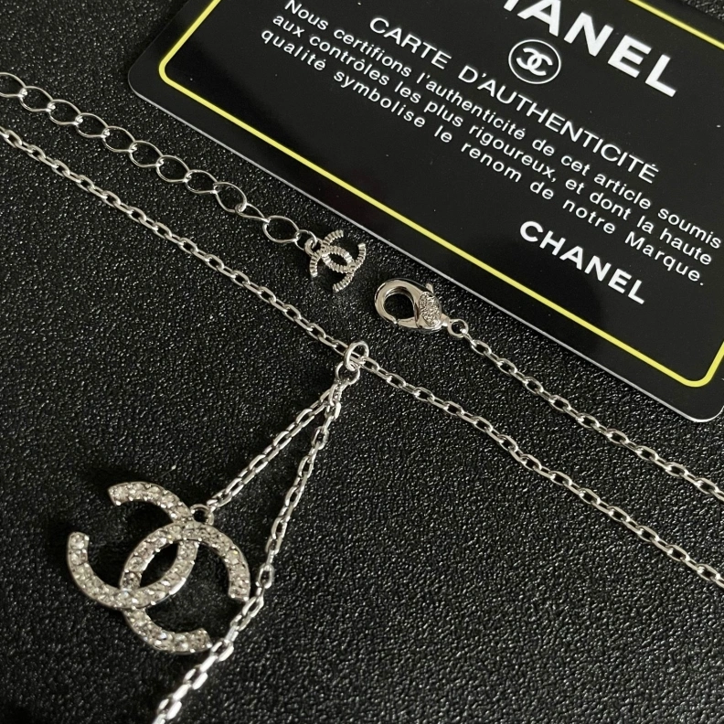 Fashionable Chxnxl Necklaces 285522
