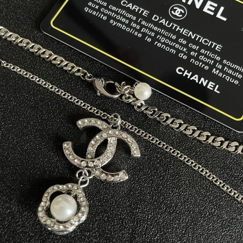 Timeless Chxnxl Necklaces 285521