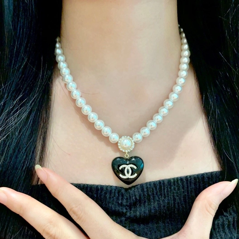 HighQuality Chxnxl Necklaces 285517