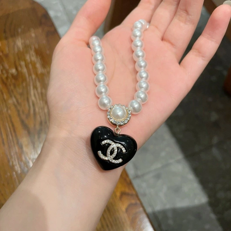 HighQuality Chxnxl Necklaces 285517