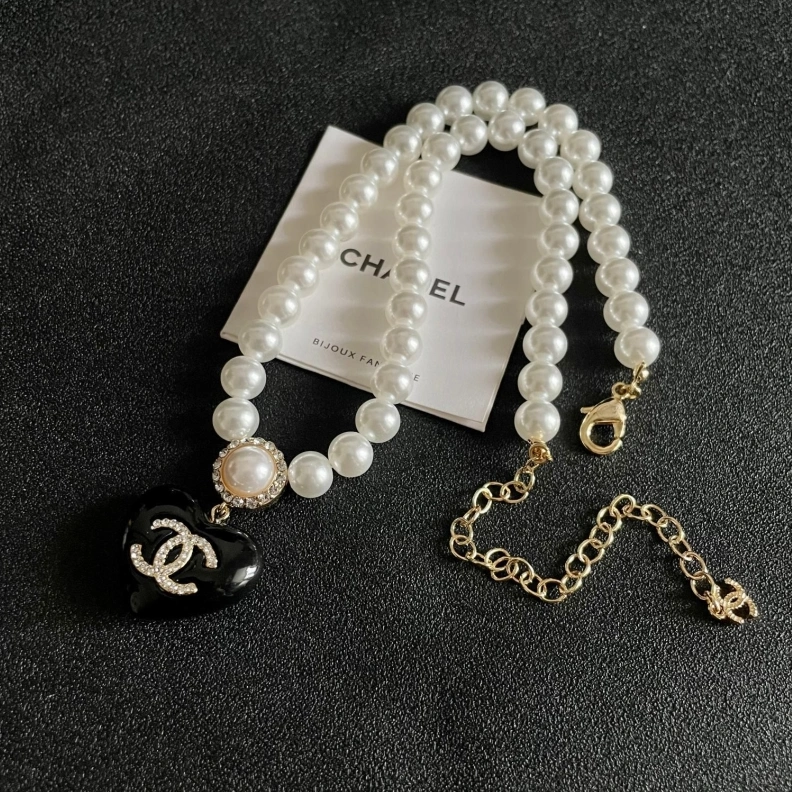 HighQuality Chxnxl Necklaces 285517
