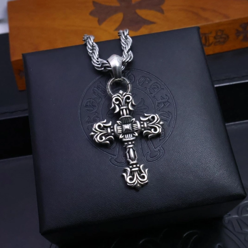 Refined Chrxmx Hxxrts Necklaces 297115