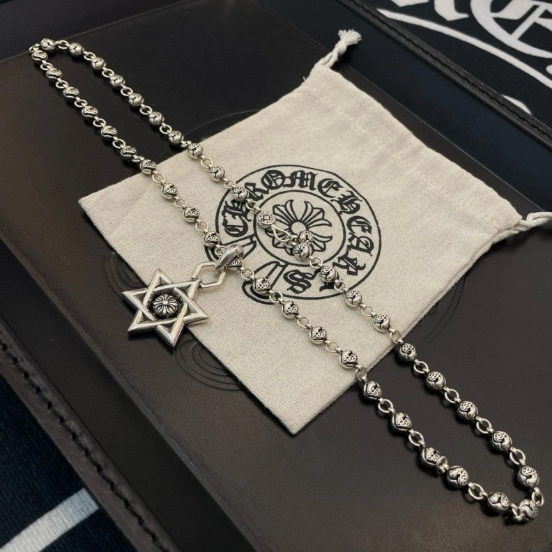 Chrxmx Hxxrts Necklaces Lightweight 297105