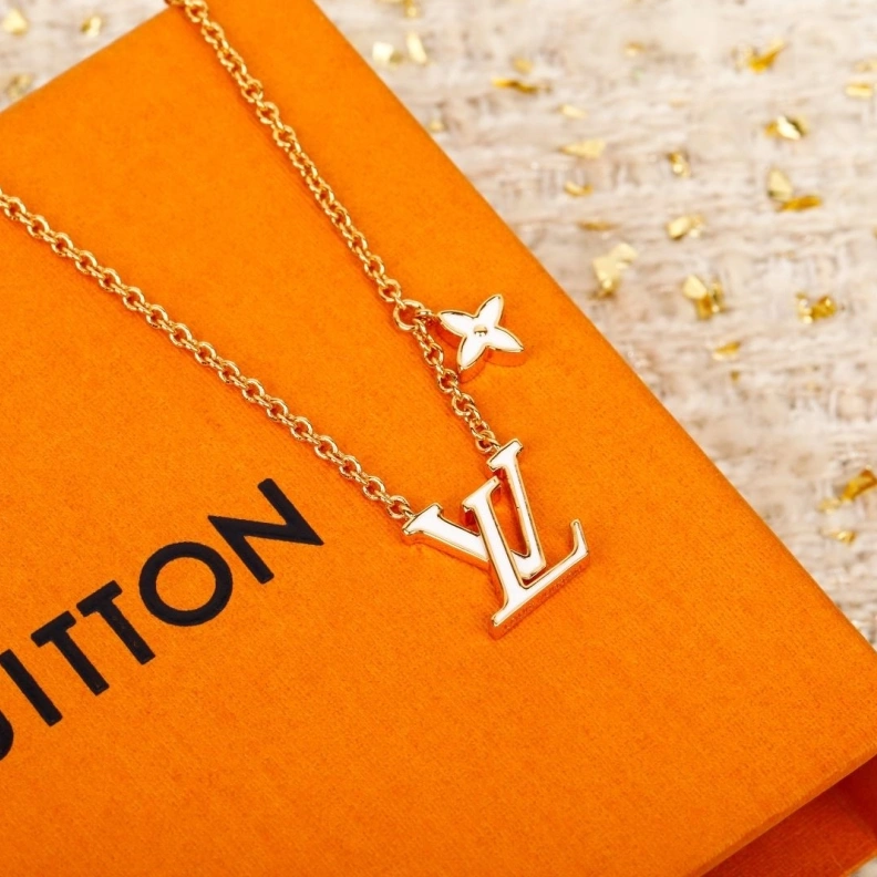 Durable LX Necklaces 308920