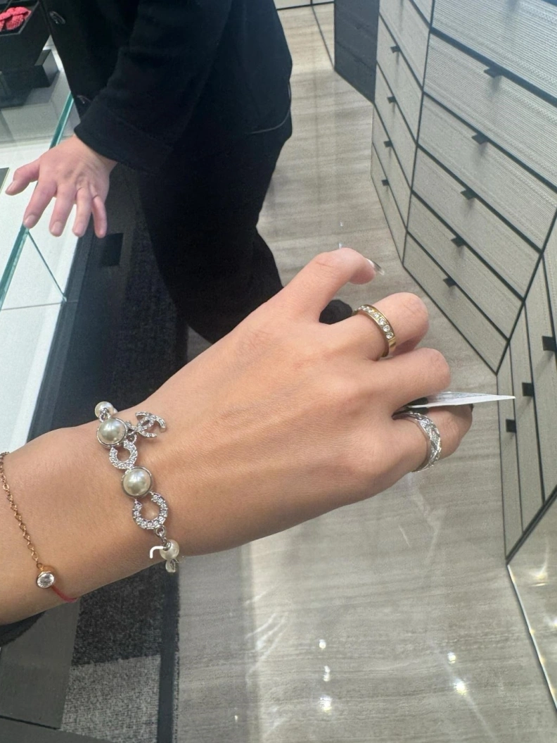 Trendsetting Chxnxl Bracelets 286509
