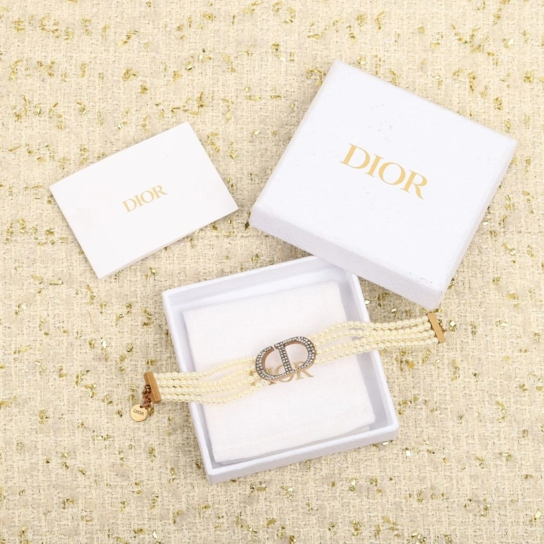 Christian Dxxr Necklaces Compact 294109