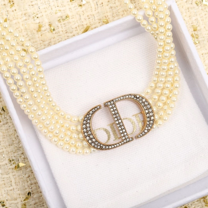 Christian Dxxr Necklaces Efficient 294106
