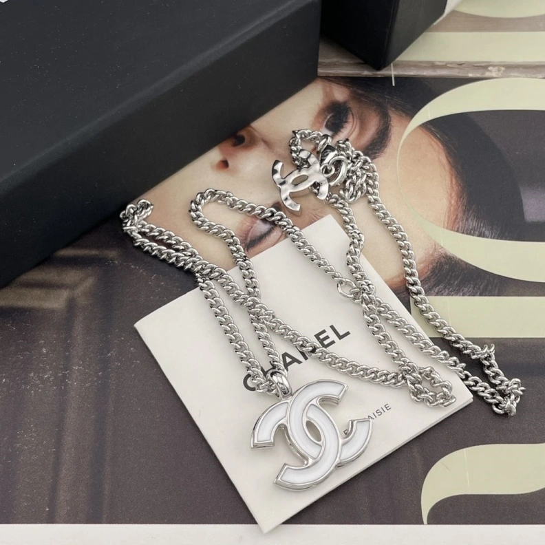 Versatile Chxnxl Necklaces 285501