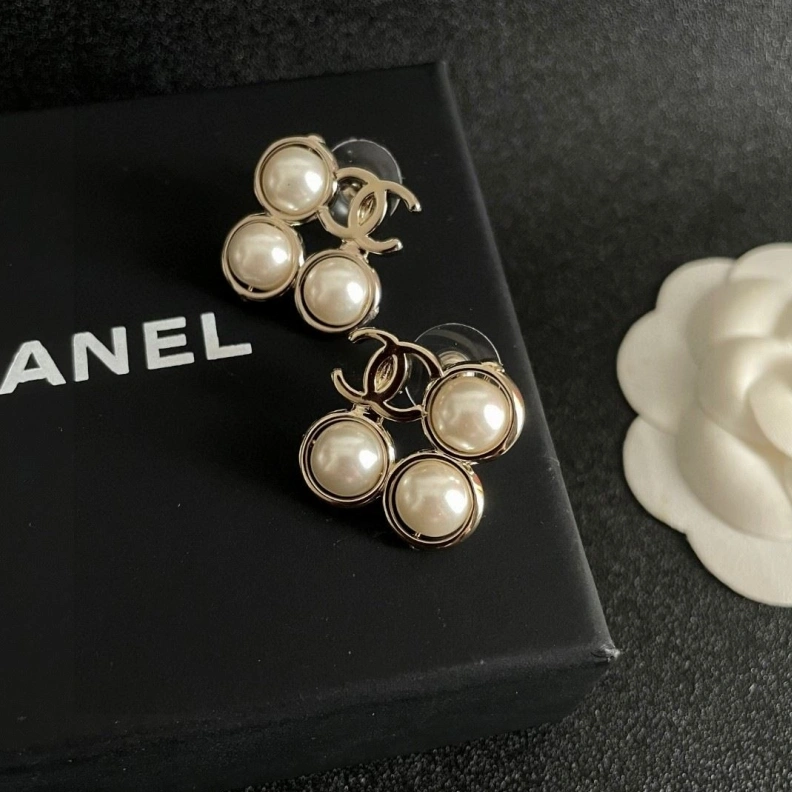 Chxnxl Earrings Compact 286184