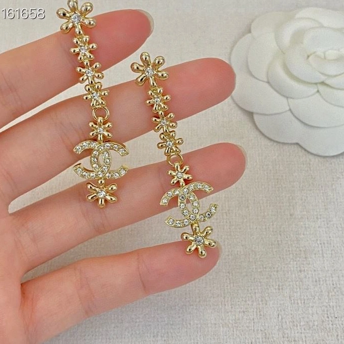 Flexible Chxnxl Earrings 286185