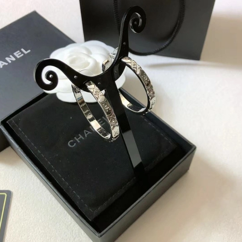 Efficient Chxnxl Earrings 286187