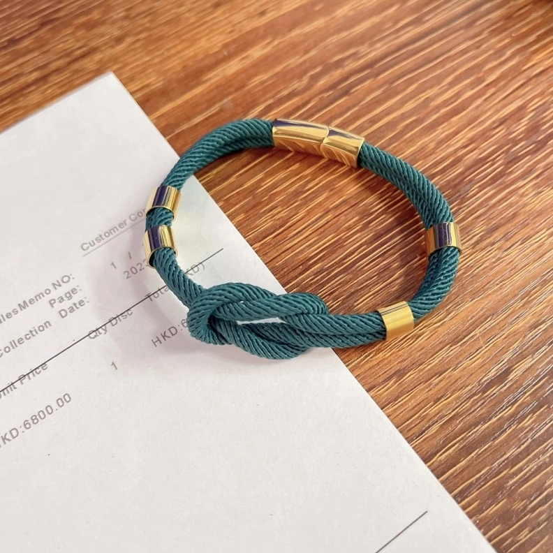 Durable Chrxmx Hxxrts Bracelets 297476