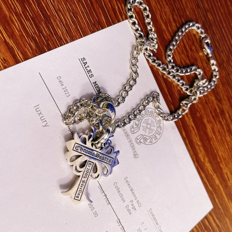 Chrxmx Hxxrts Necklaces UrbanStyle 297094