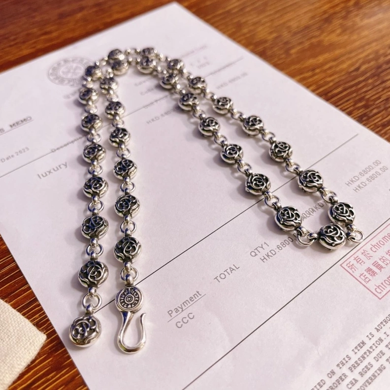 ModernLook Chrxmx Hxxrts Necklaces 297093