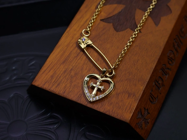 Soft Chrxmx Hxxrts Necklaces 297098
