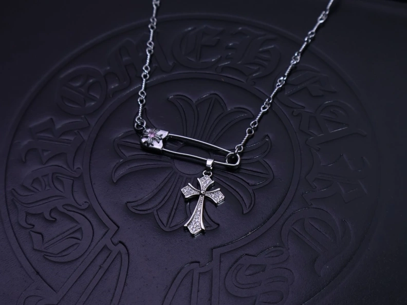 Chrxmx Hxxrts Necklaces Trendy 297089