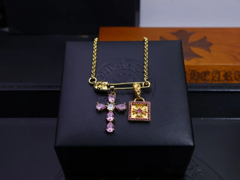 Unique Chrxmx Hxxrts Necklaces 297101