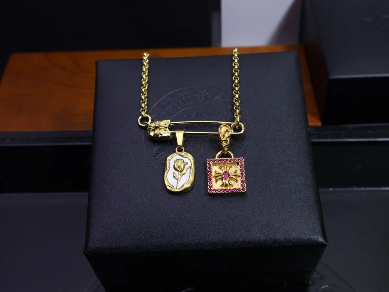 Chrxmx Hxxrts Necklaces Practical 297099
