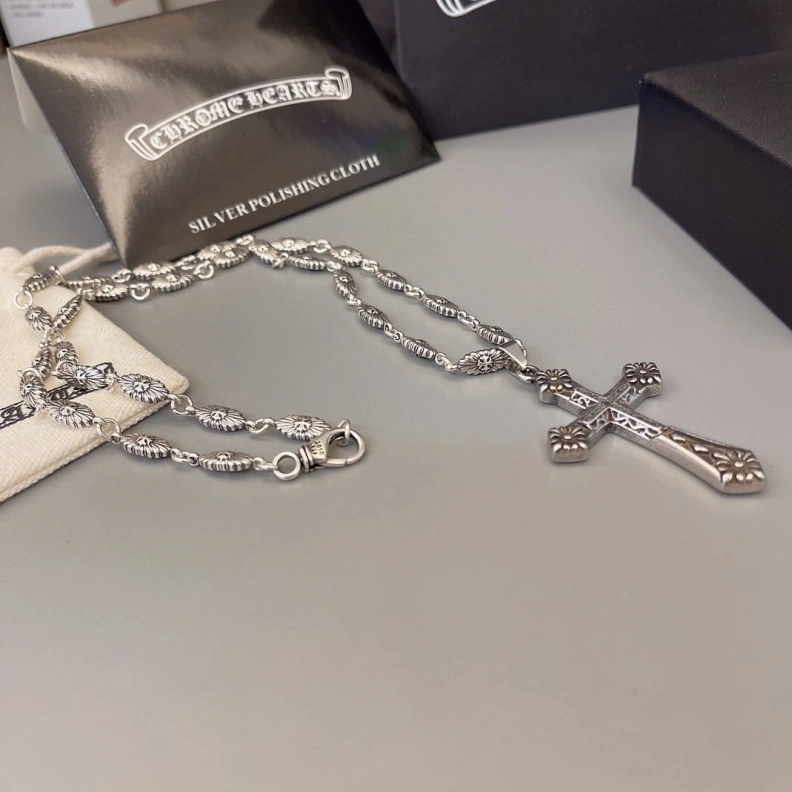 Chrxmx Hxxrts Necklaces StreetReady 297081