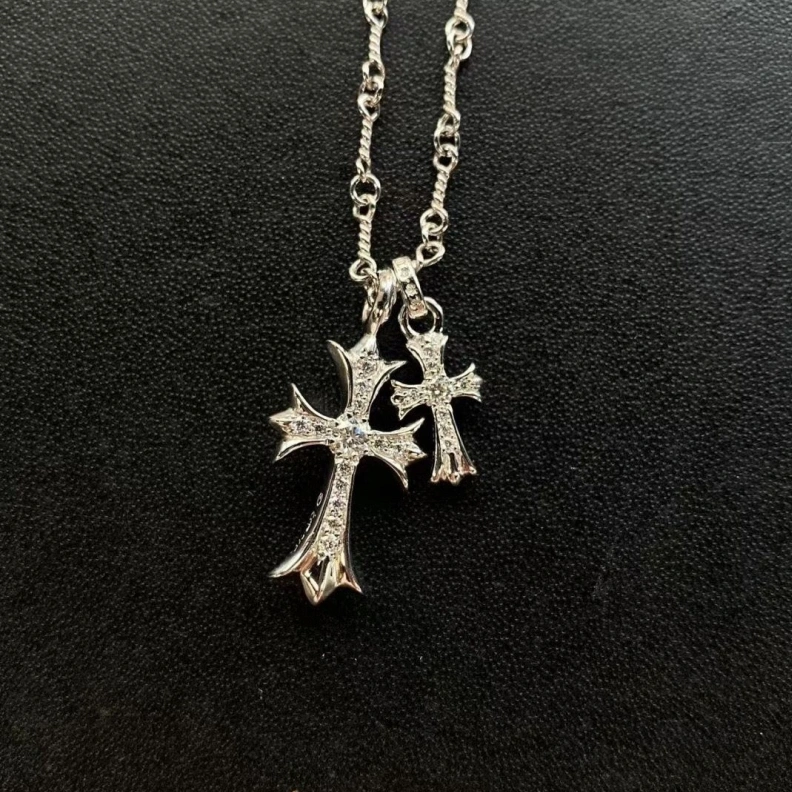 ModernLook Chrxmx Hxxrts Necklaces 297075