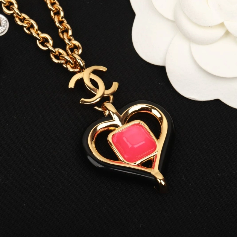 Sophisticated Chxnxl Necklaces 285505