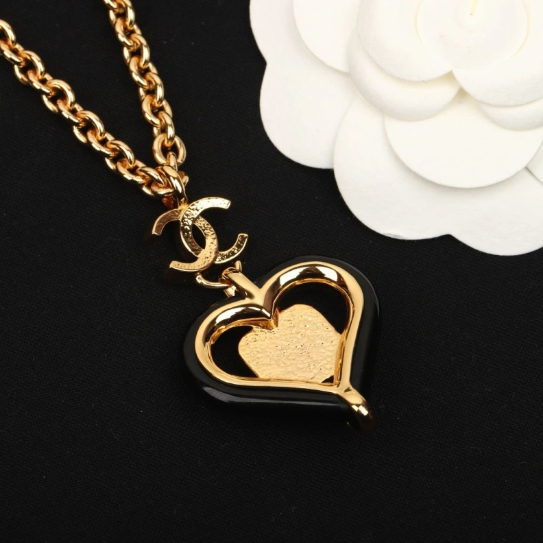 Sophisticated Chxnxl Necklaces 285505