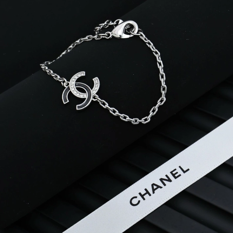 Stylish Chxnxl Bracelets 286493