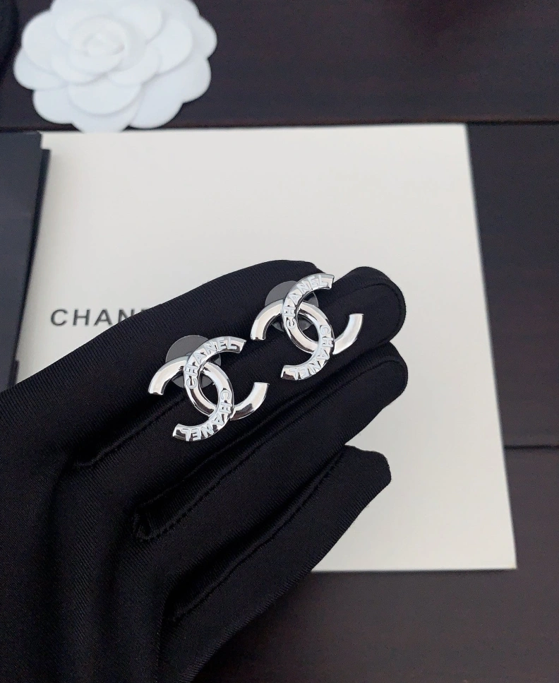 Functional Chxnxl Earrings 286161