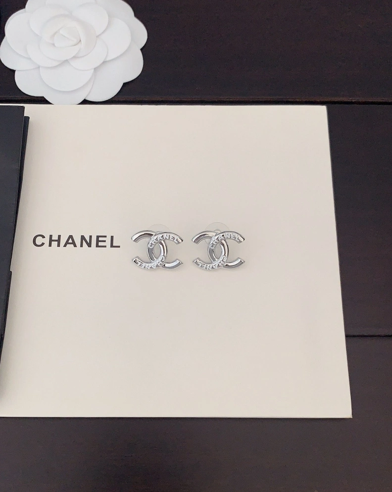 Functional Chxnxl Earrings 286161