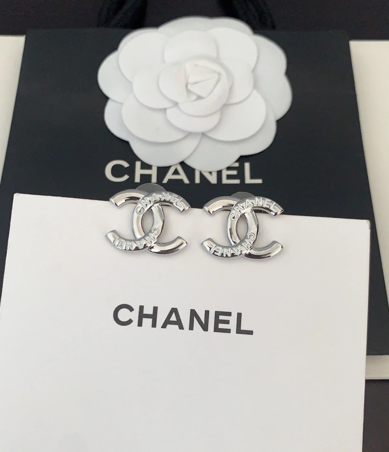 Functional Chxnxl Earrings 286161