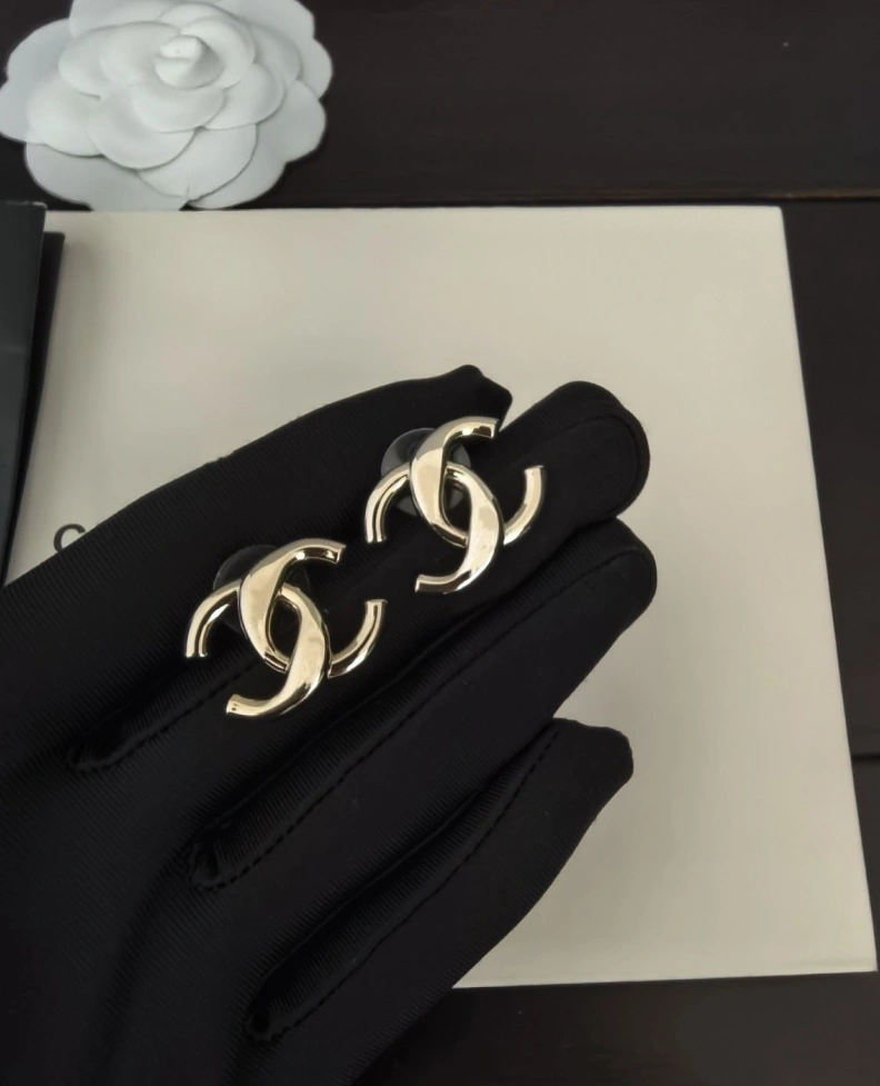 Durable Chxnxl Earrings 286162
