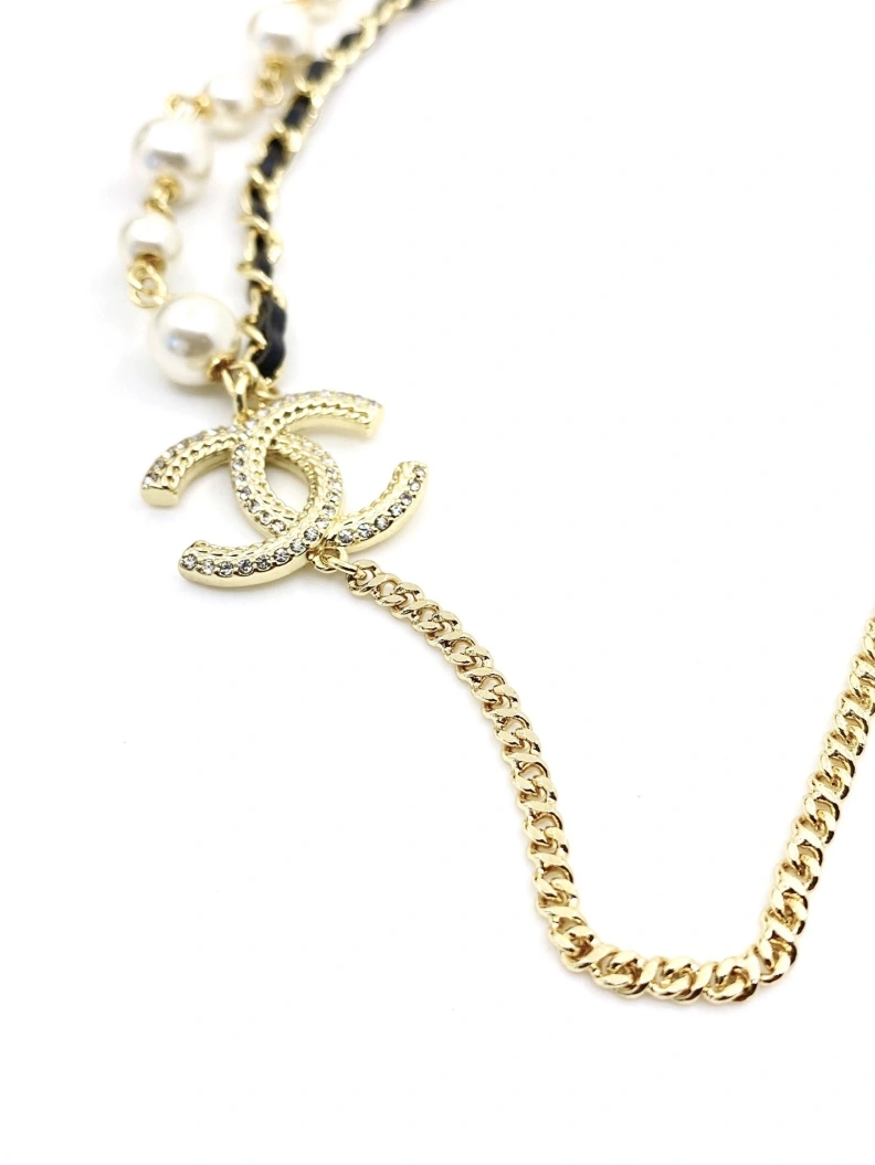 Versatile Chxnxl Necklaces 285490