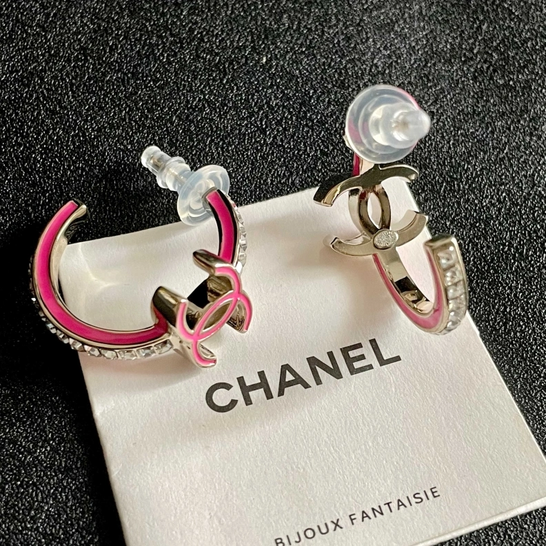 Chxnxl Earrings EyeCatching 286142
