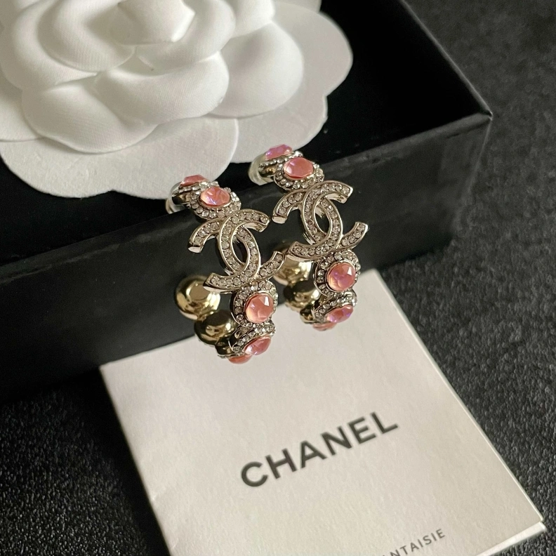 Breathable Chxnxl Earrings 286145