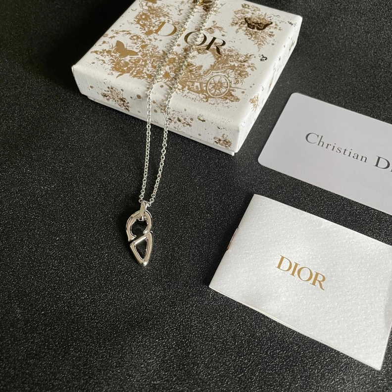 Durable Christian Dxxr Necklaces 294113