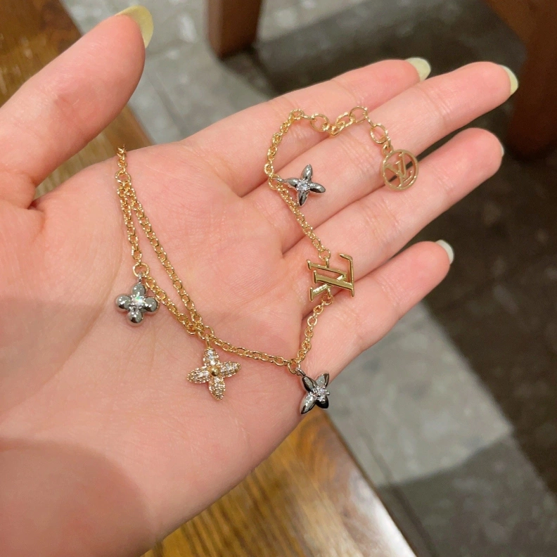 Affordable LX Bracelets 309124
