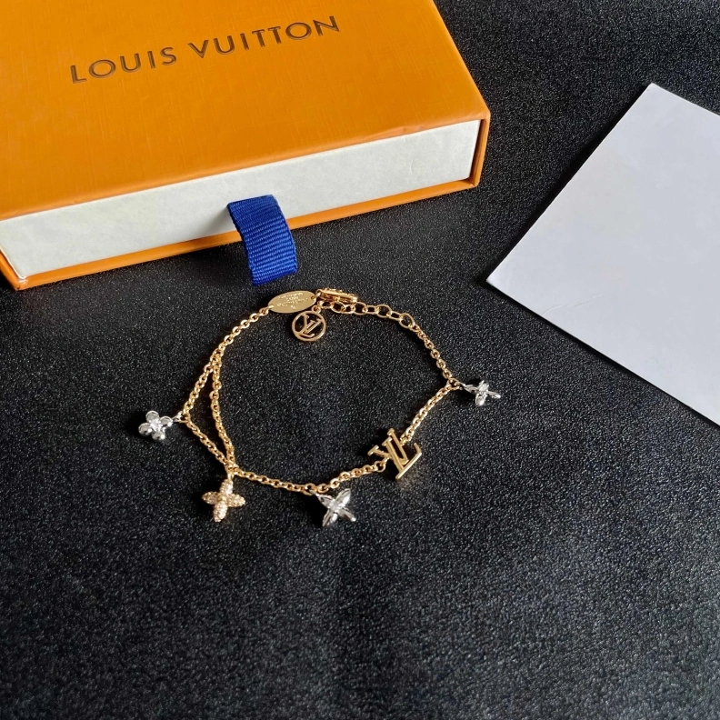 Affordable LX Bracelets 309124