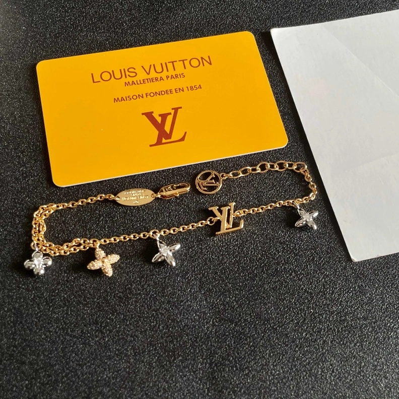 Affordable LX Bracelets 309124