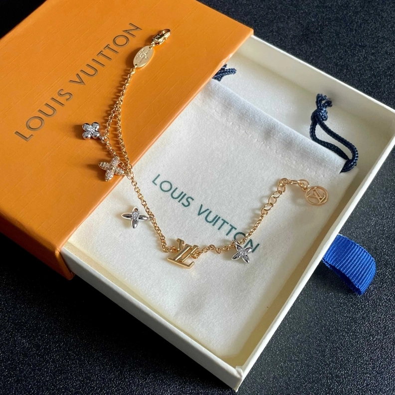 Affordable LX Bracelets 309124